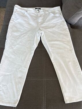 Ralph Lauren Jean Co. women's Premier straight crop White Jeans Pants Size 16